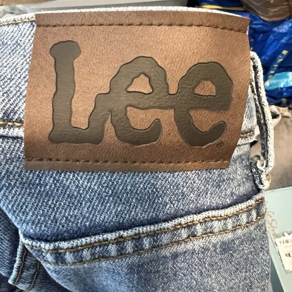 Lee Men's Icey Blue Denim Relaxed Fit Straight Leg Jeans Size 36 x 29 NWT - Picture 10 of 11